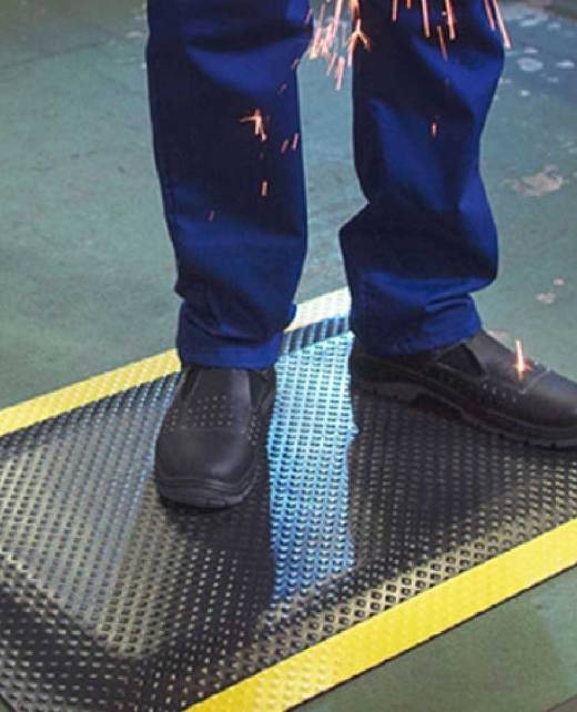 116869913_825416304656610_577418070713893203_n@2x